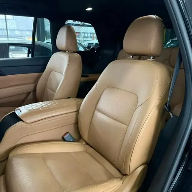 2021 Li ONE Range Extended 131HP REEV 40.5KWH,autocango,china used car exporter,china ev exporter,chinese used car exporter,chinese used ev exporter