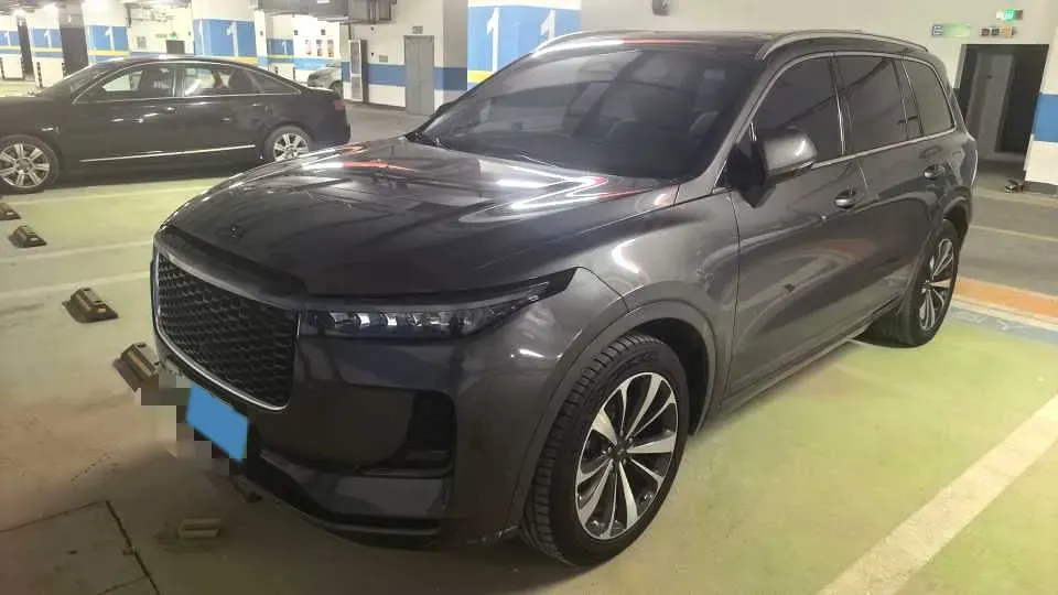 2021 Li ONE Range Extended 131HP REEV 40.5KWH,autocango,china used car exporter,china ev exporter,chinese used car exporter,chinese used ev exporter