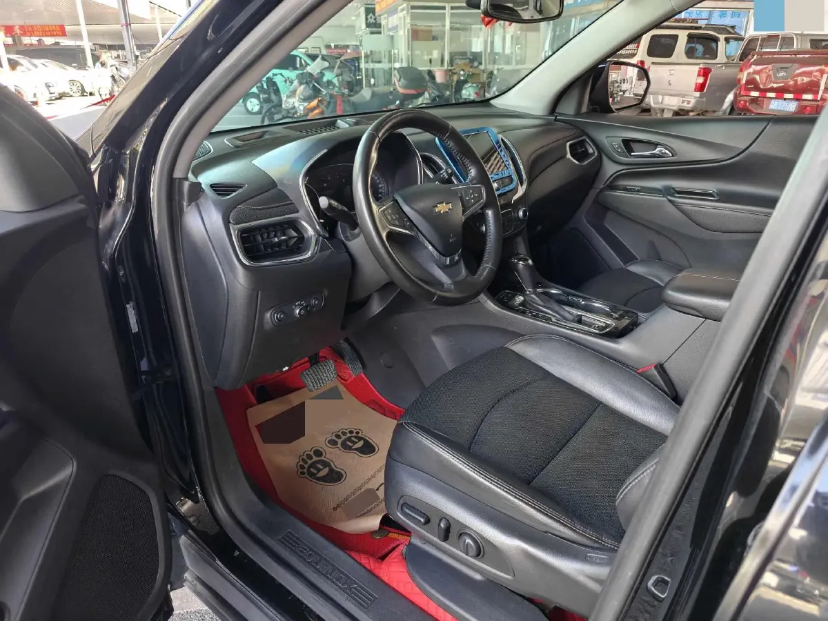 2018 Chevrolet Equinox 2.0T 260HP L4 9AT,autocango,china used car exporter,china ev exporter,chinese used car exporter,chinese used ev exporter