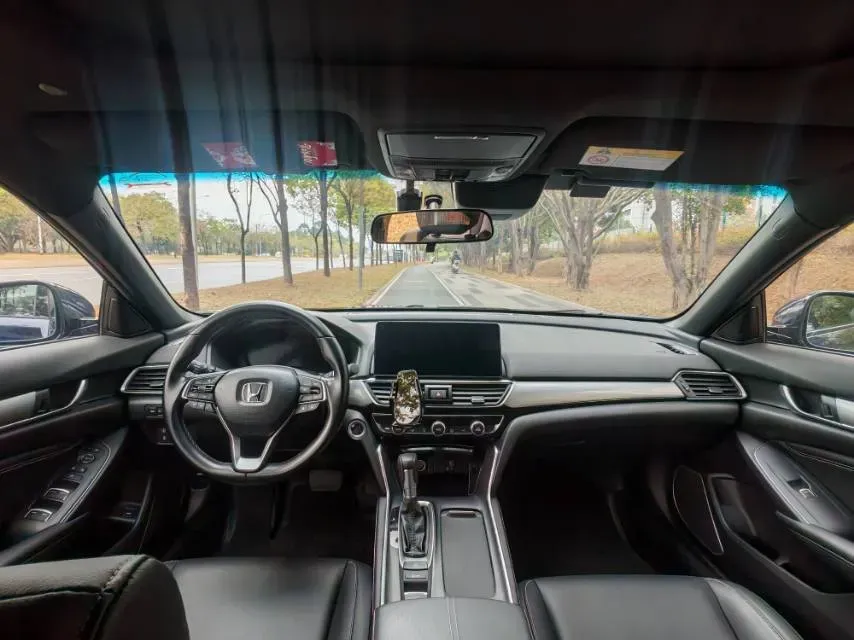 2022 Honda Inspire 1.5T 194HP L4 CVT,autocango,china used car exporter,china ev exporter,chinese used car exporter,chinese used ev exporter