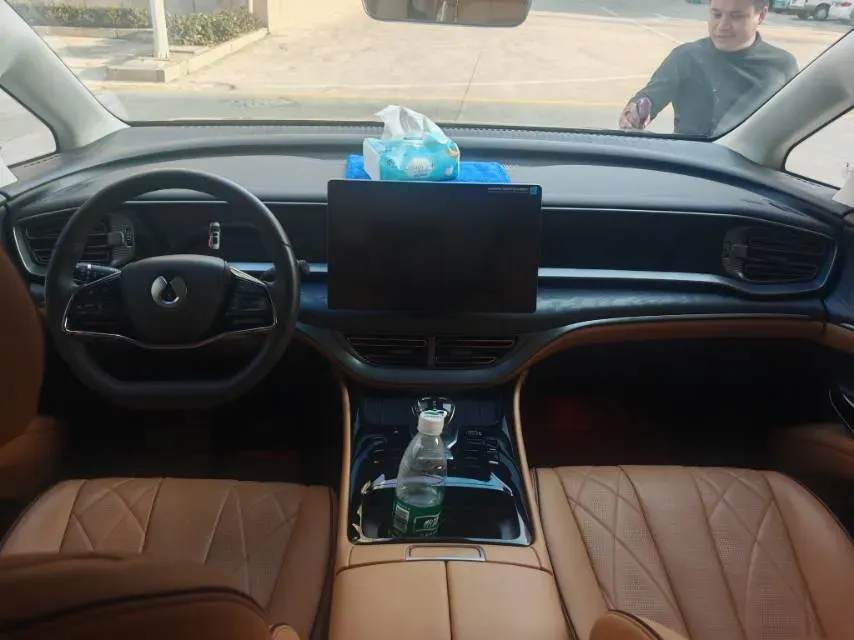 2024 Denza D9 1.5T 139HP L4 E-CVT PHEV 40KWH,autocango,china used car exporter,china ev exporter,chinese used car exporter,chinese used ev exporter