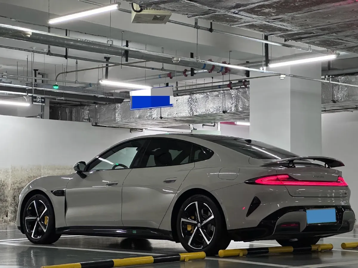 2024 MI SU7 BEV 101KWH,autocango,china used car exporter,china ev exporter,chinese used car exporter,chinese used ev exporter