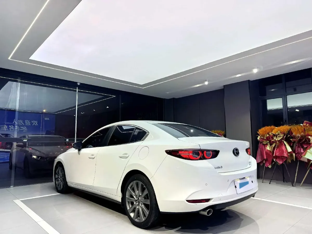 2023 Mazda 3 Axela 2.0L 158HP L4 6AT,autocango,china used car exporter,china ev exporter,chinese used car exporter,chinese used ev exporter