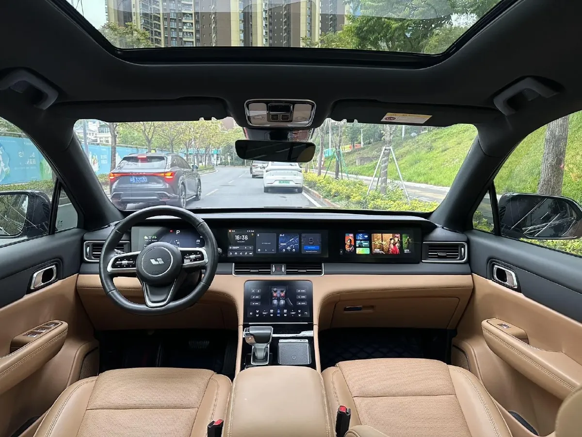2021 Li ONE Range Extended 131HP REEV 40.5KWH,autocango,china used car exporter,china ev exporter,chinese used car exporter,chinese used ev exporter