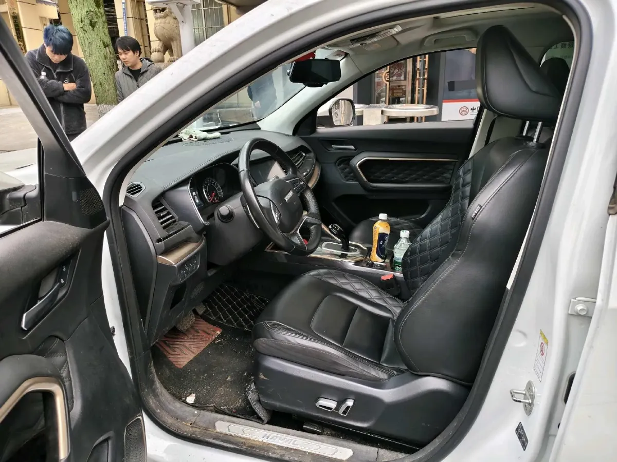 2020 Haval H6 1.5T 169HP L4 7DCT,autocango,china used car exporter,china ev exporter,chinese used car exporter,chinese used ev exporter