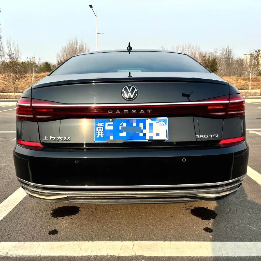 2024 Volkswagen Passat 2.0T 220HP L4 7DCT,autocango,china used car exporter,china ev exporter,chinese used car exporter,chinese used ev exporter