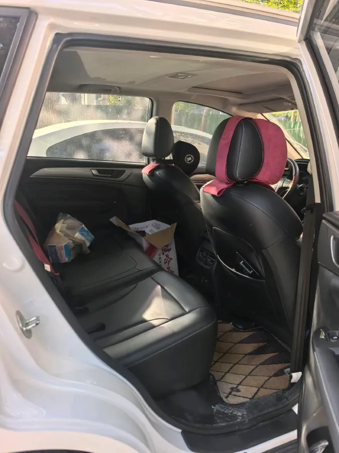 2023 Haval M6 1.5T 150HP L4 6MT,autocango,china used car exporter,china ev exporter,chinese used car exporter,chinese used ev exporter