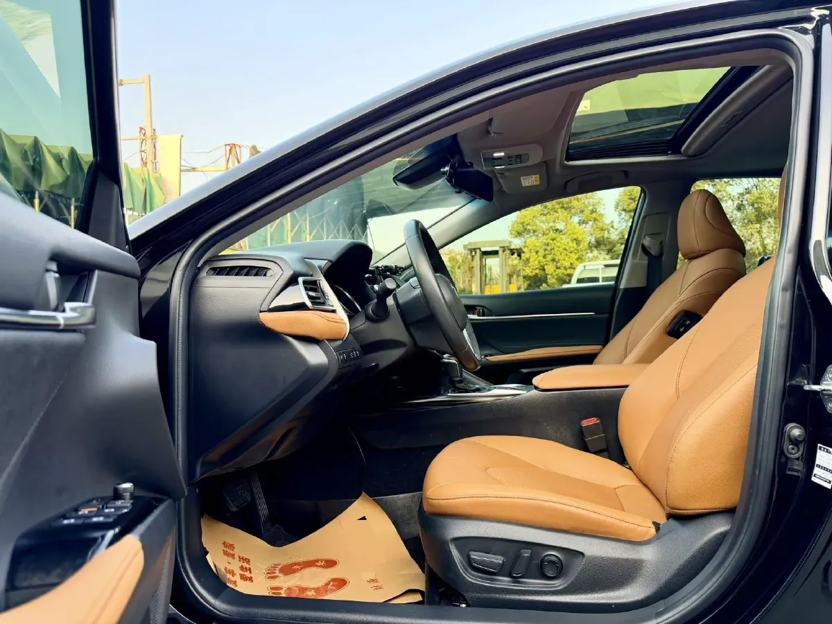 2021 Toyota Camry 2.0L 178HP L4 CVT,autocango,china used car exporter,china ev exporter,chinese used car exporter,chinese used ev exporter