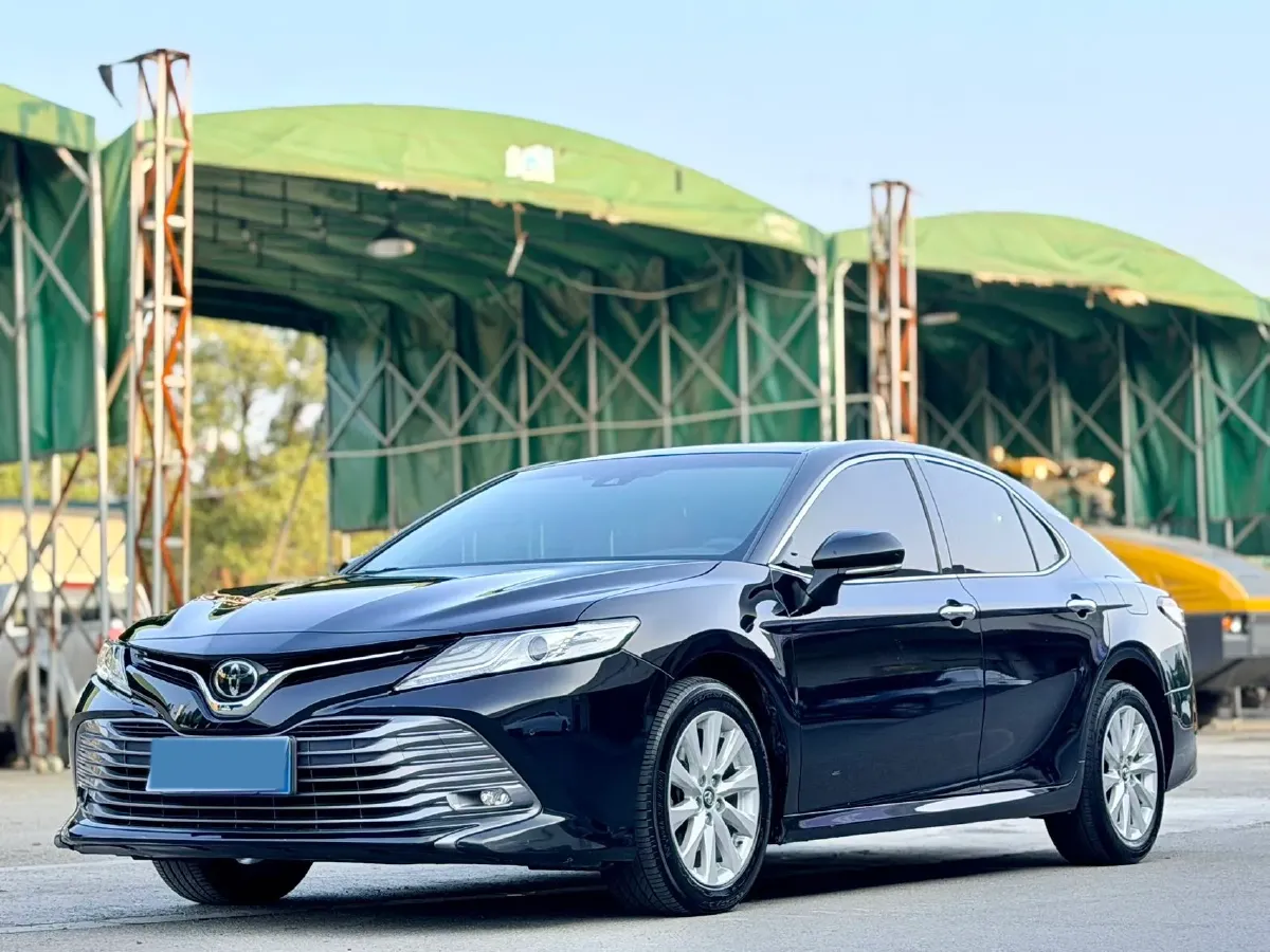 2021 Toyota Camry 2.0L 178HP L4 CVT,autocango,china used car exporter,china ev exporter,chinese used car exporter,chinese used ev exporter