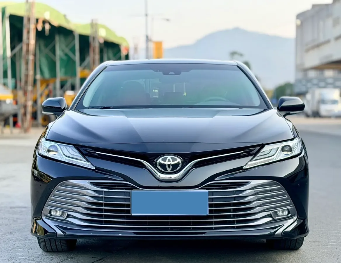 2021 Toyota Camry 2.0L 178HP L4 CVT,autocango,china used car exporter,china ev exporter,chinese used car exporter,chinese used ev exporter