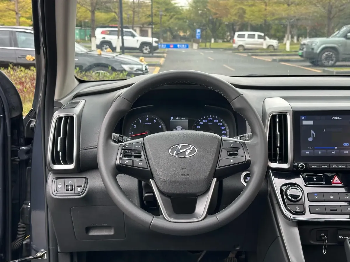 2018 Hyundai ix35 2.0L 160HP L4 6AT,autocango,china used car exporter,china ev exporter,chinese used car exporter,chinese used ev exporter