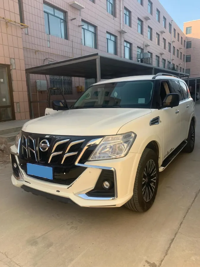 2018 Nissan Patrol 4.0L 279HP V6 7AT,autocango,china used car exporter,china ev exporter,chinese used car exporter,chinese used ev exporter
