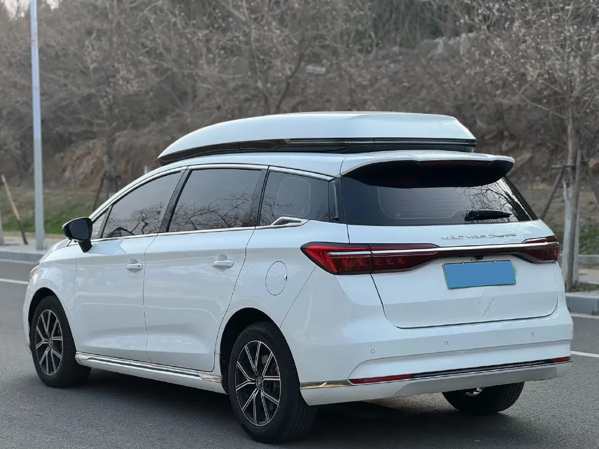 2022 Skyworth HT-i 1.5L 110HP L4 E-CVT PHEV 21.68KWH,autocango,china used car exporter,china ev exporter,chinese used car exporter,chinese used ev exporter