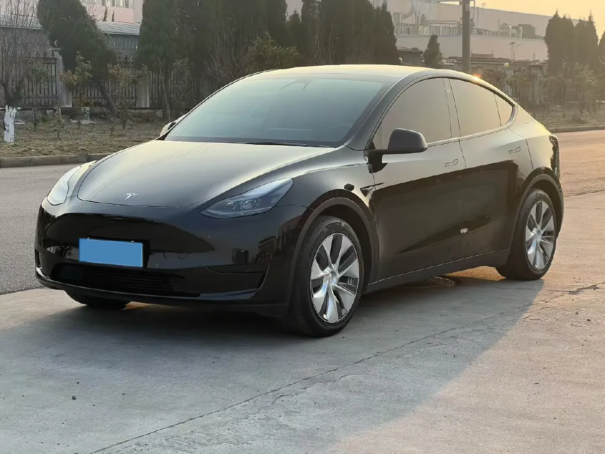 2022 Tesla Model Y BEV 60KWH,autocango,china used car exporter,china ev exporter,chinese used car exporter,chinese used ev exporter