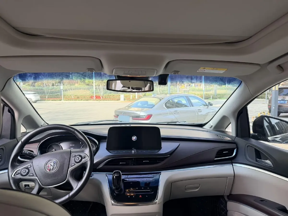 2021 Buick GL8 2.0T 237HP L4 9AT,autocango,china used car exporter,china ev exporter,chinese used car exporter,chinese used ev exporter