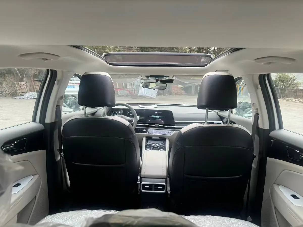 2025 Kia Sportage 1.5T 200HP L4 8AT,autocango,china used car exporter,china ev exporter,chinese used car exporter,chinese used ev exporter