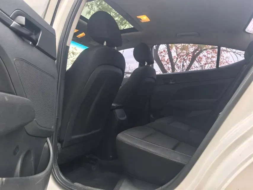 2016 Hyundai Elantra 1.4T 130HP L4 7DCT,autocango,china used car exporter,china ev exporter,chinese used car exporter,chinese used ev exporter