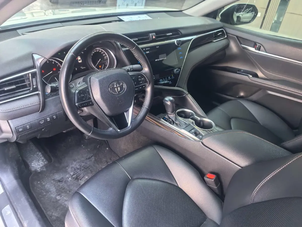 2019 Toyota Camry 2.0L 178HP L4 CVT,autocango,china used car exporter,china ev exporter,chinese used car exporter,chinese used ev exporter