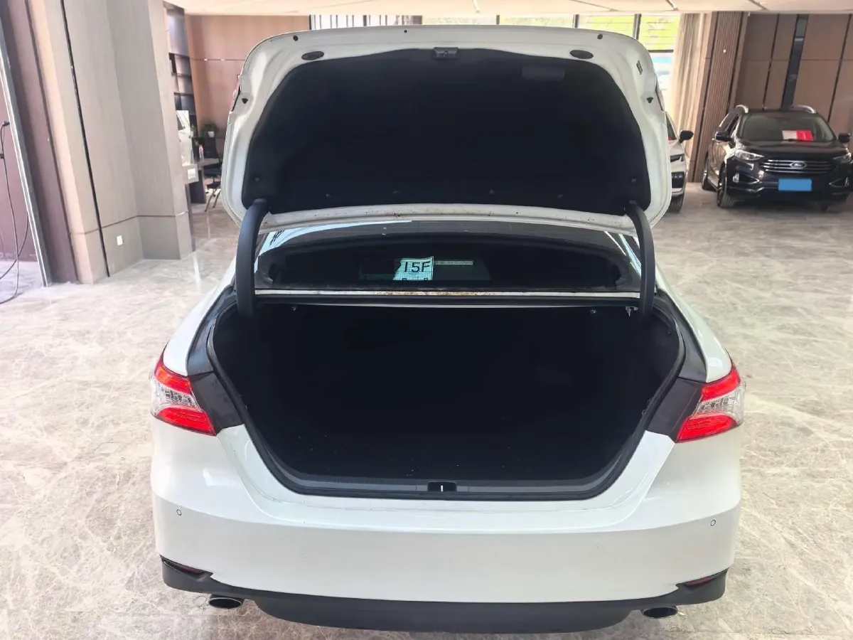 2019 Toyota Camry 2.0L 178HP L4 CVT,autocango,china used car exporter,china ev exporter,chinese used car exporter,chinese used ev exporter