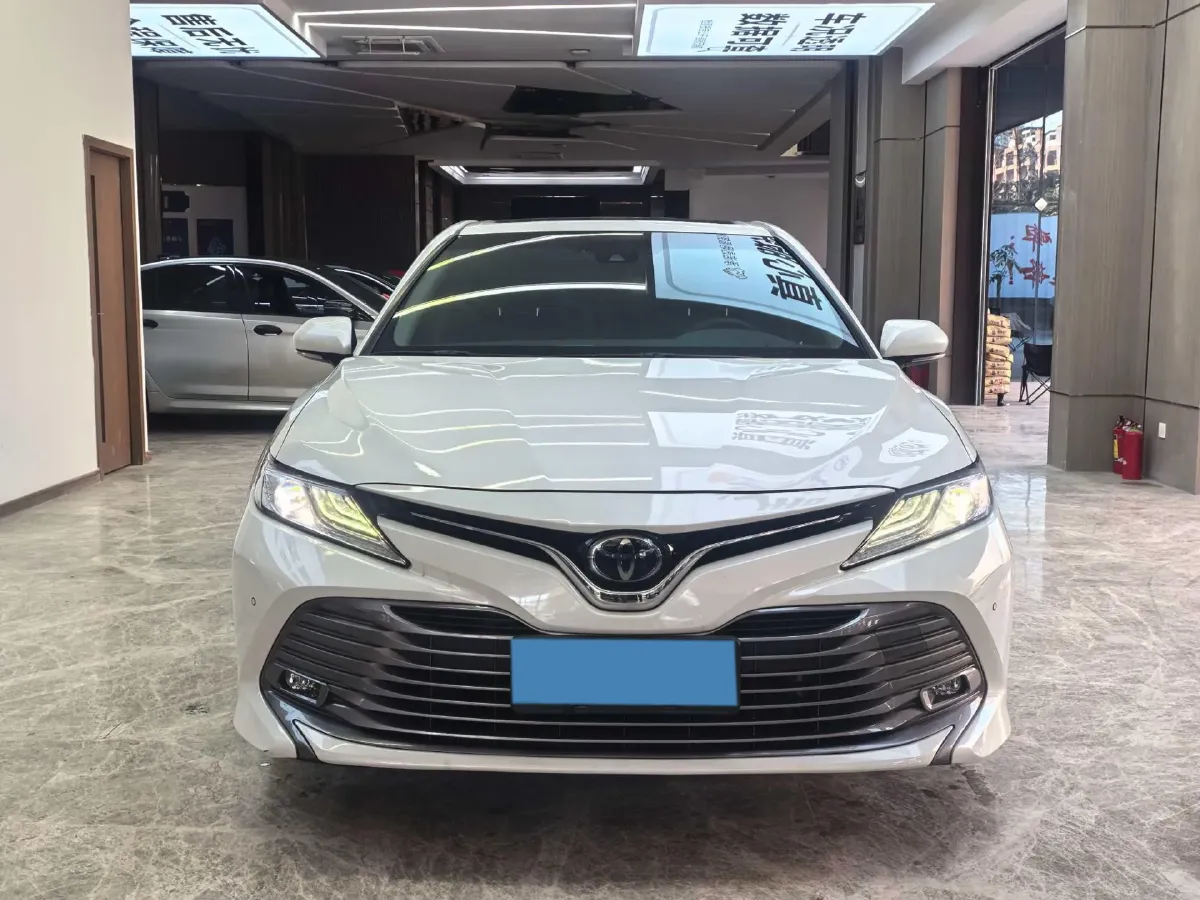2019 Toyota Camry 2.0L 178HP L4 CVT,autocango,china used car exporter,china ev exporter,chinese used car exporter,chinese used ev exporter