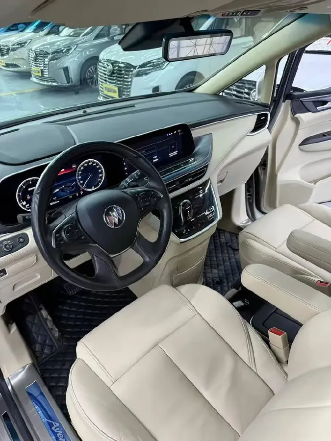 2022 Buick GL8 2.0T 237HP L4 9AT,autocango,china used car exporter,china ev exporter,chinese used car exporter,chinese used ev exporter