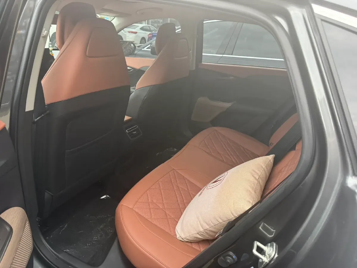 2025 ChangAn Eado 1.5T 192HP L4 7DCT,autocango,china used car exporter,china ev exporter,chinese used car exporter,chinese used ev exporter