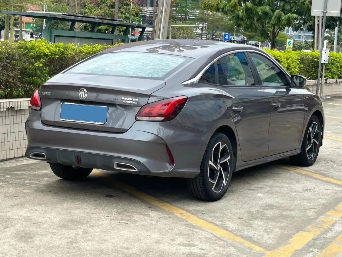 2021 MG 5 1.5T 173HP L4 7DCT,autocango,china used car exporter,china ev exporter,chinese used car exporter,chinese used ev exporter