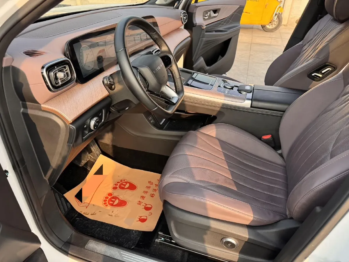 2025 Chery Tiggo 9 2.0T 261HP L4 8AT,autocango,china used car exporter,china ev exporter,chinese used car exporter,chinese used ev exporter