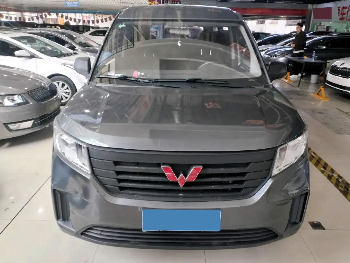 2022 WuLing ZhengChen 2.0L 136HP L4 6MT,autocango,china used car exporter,china ev exporter,chinese used car exporter,chinese used ev exporter