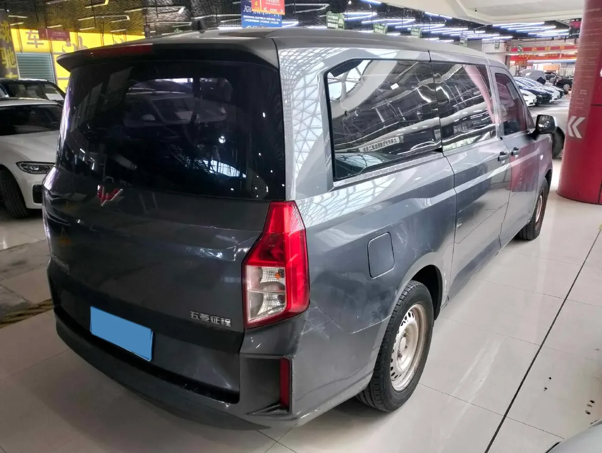2022 WuLing ZhengChen 2.0L 136HP L4 6MT,autocango,china used car exporter,china ev exporter,chinese used car exporter,chinese used ev exporter