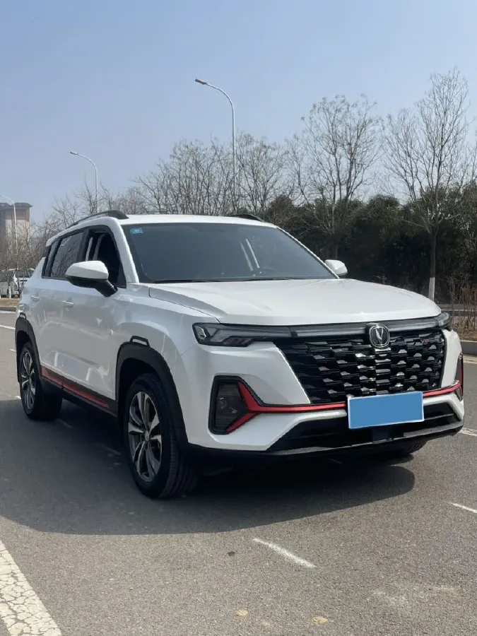 2023 ChangAn CS35 Plus 1.4T 160HP L4 7DCT,autocango,china used car exporter,china ev exporter,chinese used car exporter,chinese used ev exporter