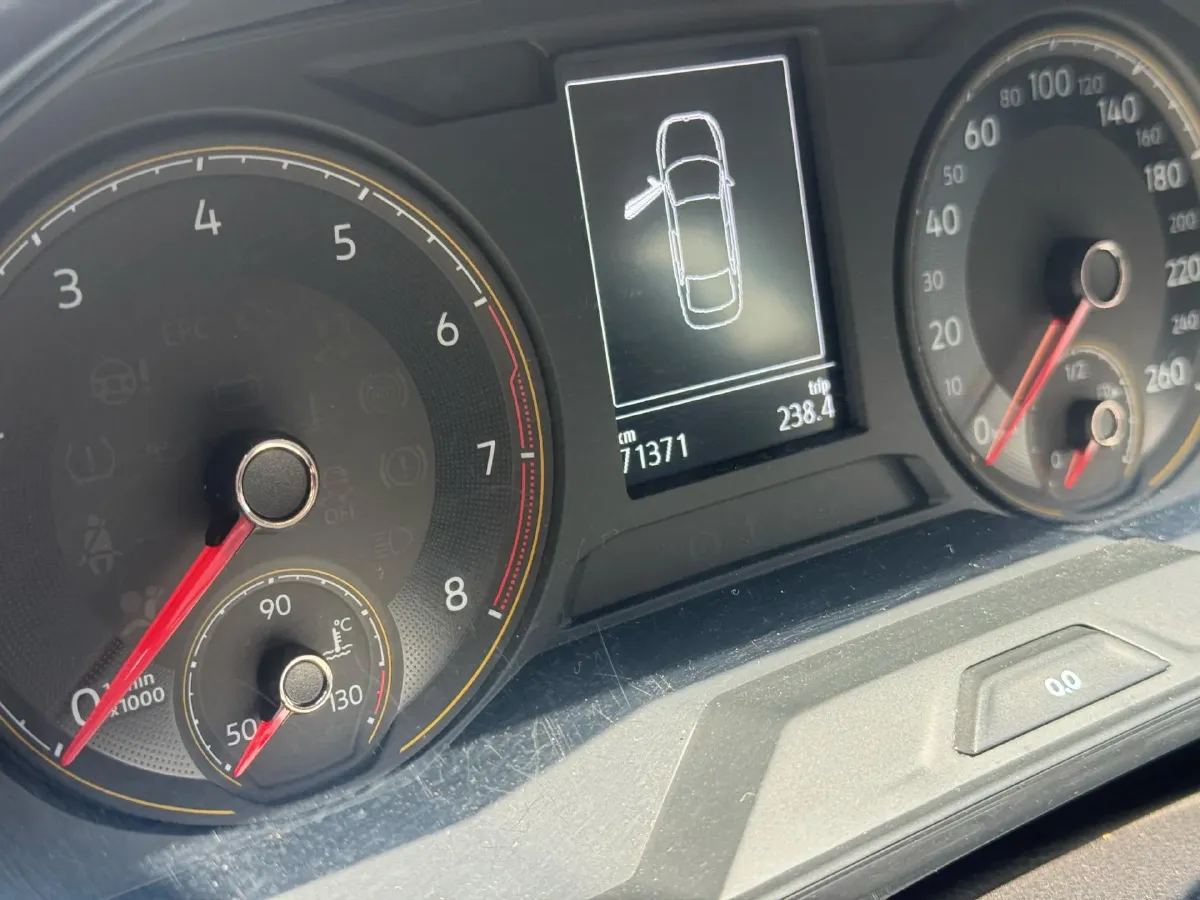 2018 Skoda Karoq 1.4T 150HP L4 7DCT,autocango,china used car exporter,china ev exporter,chinese used car exporter,chinese used ev exporter