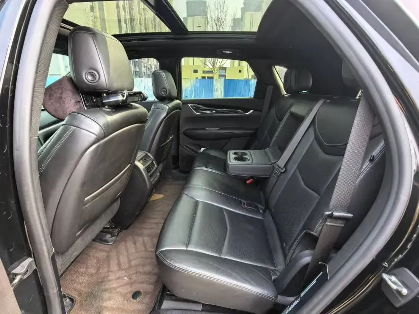 2020 Cadillac XT5 2.0T 241HP L4 9AT,autocango,china used car exporter,china ev exporter,chinese used car exporter,chinese used ev exporter