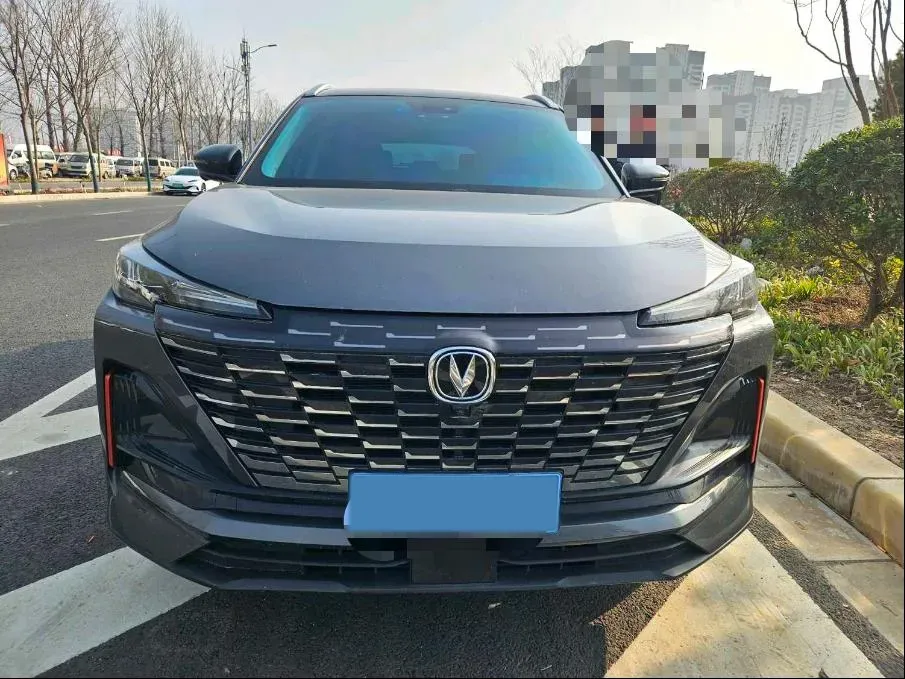 2022 ChangAn Oshan X7 Plus 1.5T 188HP L4 7DCT,autocango,china used car exporter,china ev exporter,chinese used car exporter,chinese used ev exporter