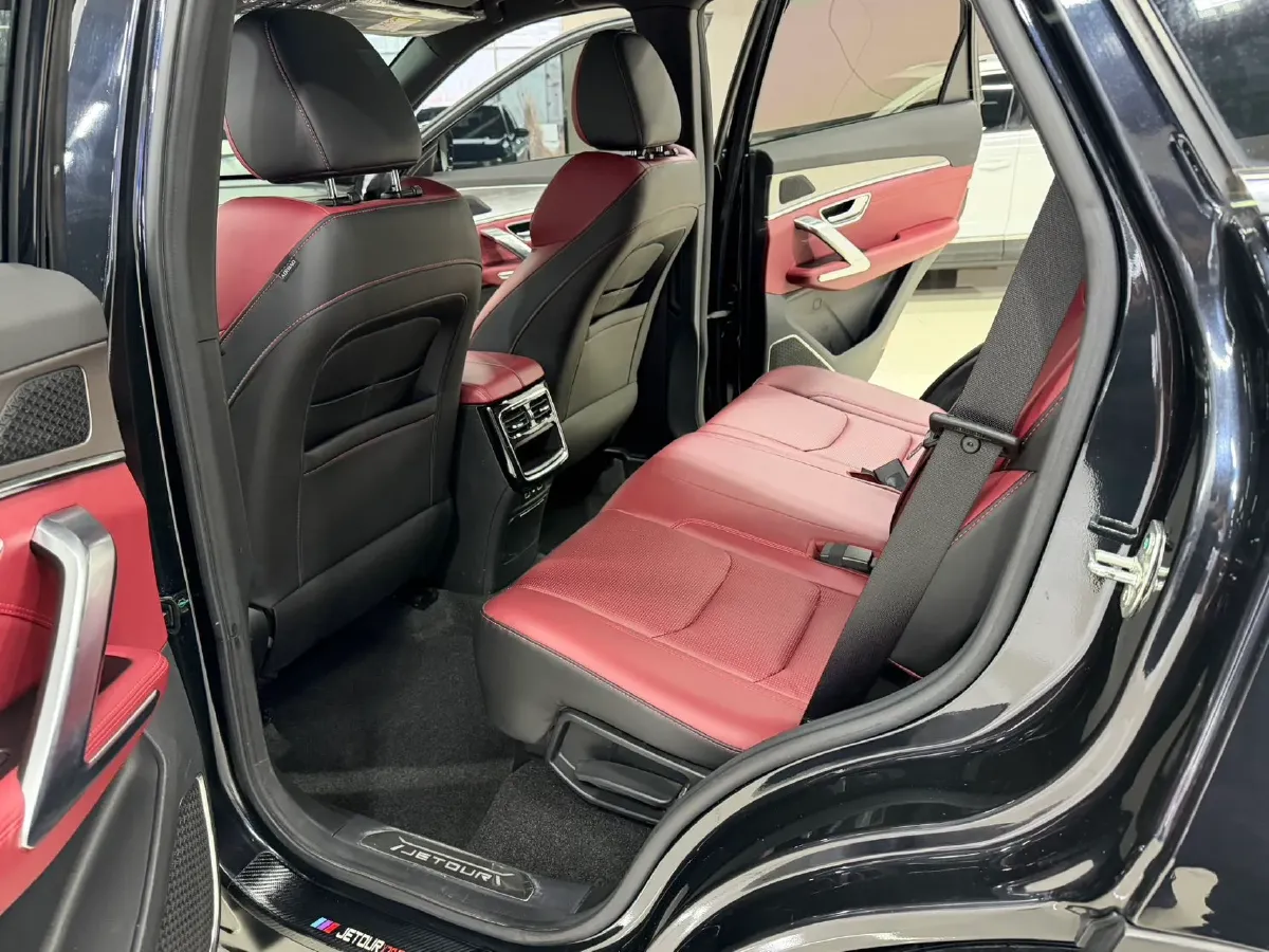 2021 Jetour X70 Plus 1.5T 156HP L4 6DCT,autocango,china used car exporter,china ev exporter,chinese used car exporter,chinese used ev exporter