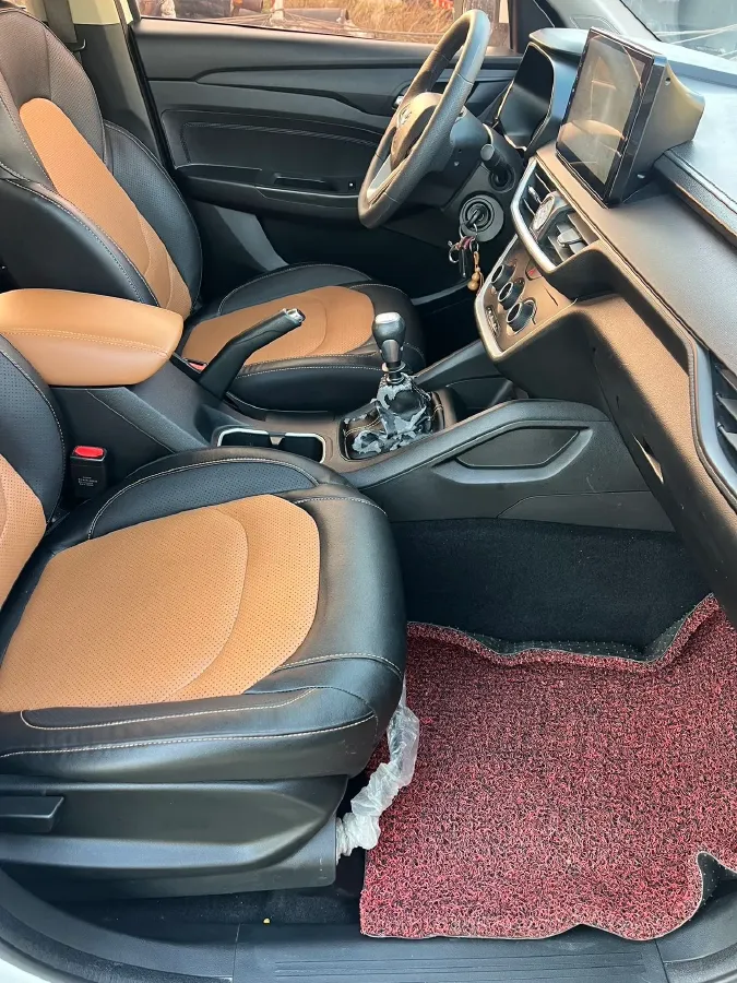 2018 WuLing HongGuang S3 1.5L 112HP L4 6MT,autocango,china used car exporter,china ev exporter,chinese used car exporter,chinese used ev exporter