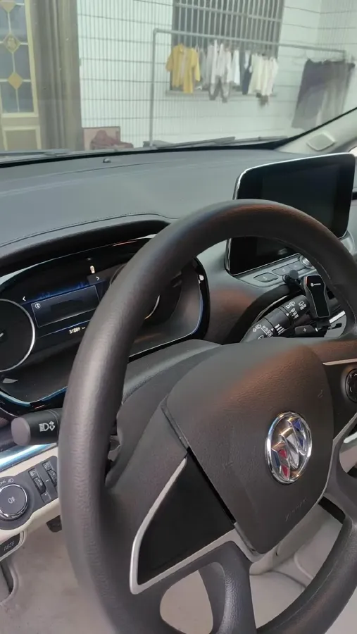 2023 Buick GL8 2.0T 237HP L4 9AT,autocango,china used car exporter,china ev exporter,chinese used car exporter,chinese used ev exporter