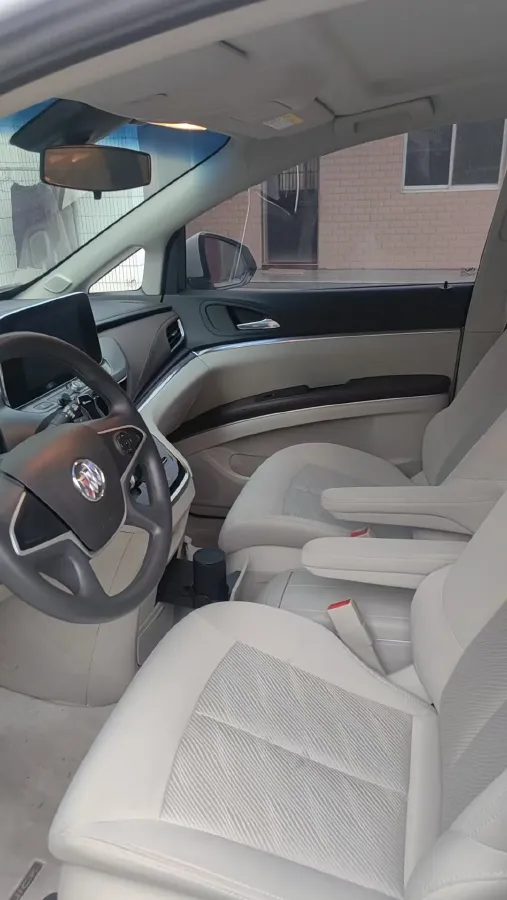 2023 Buick GL8 2.0T 237HP L4 9AT,autocango,china used car exporter,china ev exporter,chinese used car exporter,chinese used ev exporter