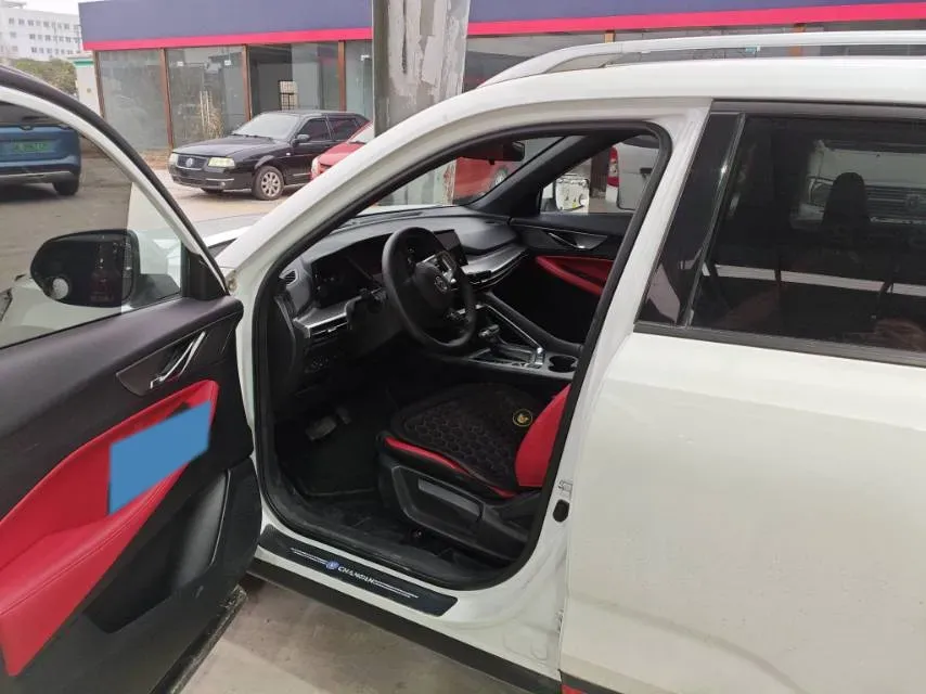 2021 ChangAn CS35 Plus 1.4T 160HP L4 7DCT,autocango,china used car exporter,china ev exporter,chinese used car exporter,chinese used ev exporter