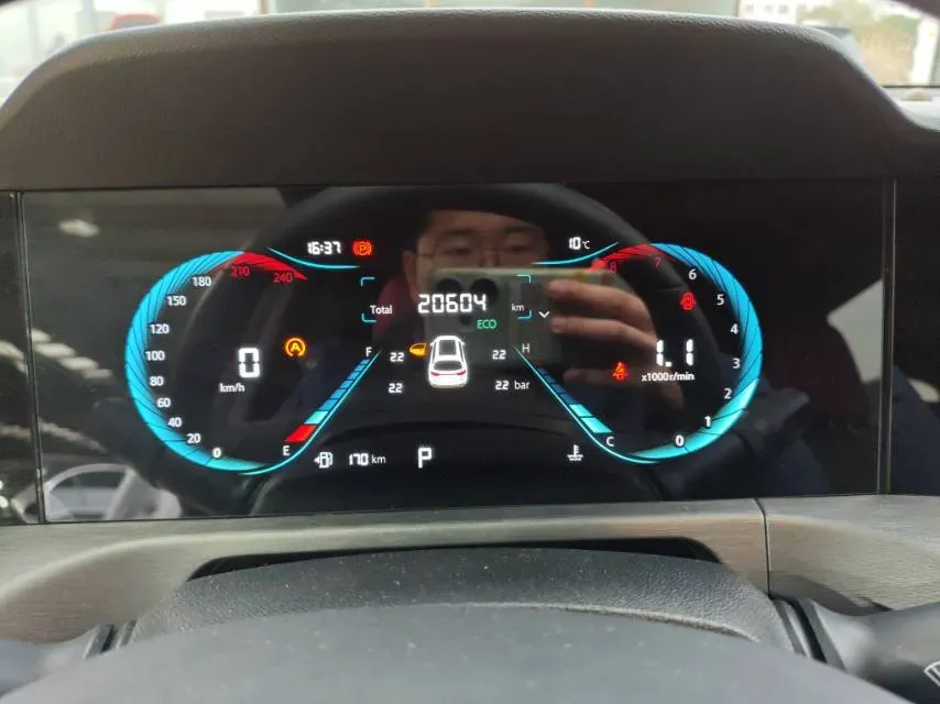 2021 ChangAn CS35 Plus 1.4T 160HP L4 7DCT,autocango,china used car exporter,china ev exporter,chinese used car exporter,chinese used ev exporter