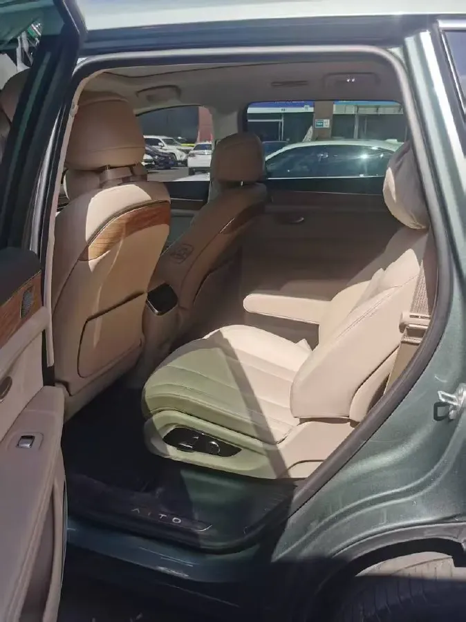 2022 Volvo S60 2.0T 197HP L4 8AT,autocango,china used car exporter,china ev exporter,chinese used car exporter,chinese used ev exporter