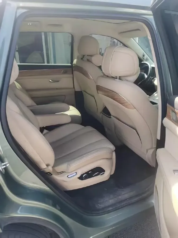 2022 Volvo S60 2.0T 197HP L4 8AT,autocango,china used car exporter,china ev exporter,chinese used car exporter,chinese used ev exporter