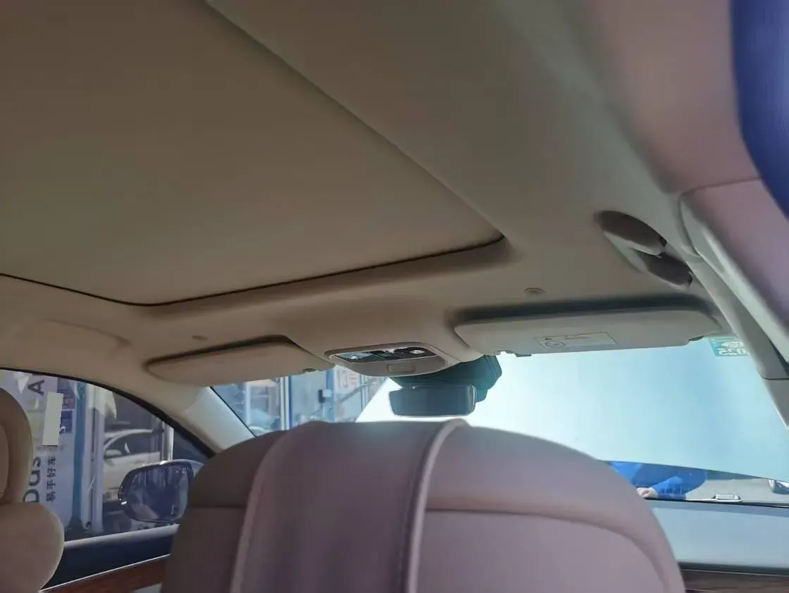 2022 Volvo S60 2.0T 197HP L4 8AT,autocango,china used car exporter,china ev exporter,chinese used car exporter,chinese used ev exporter