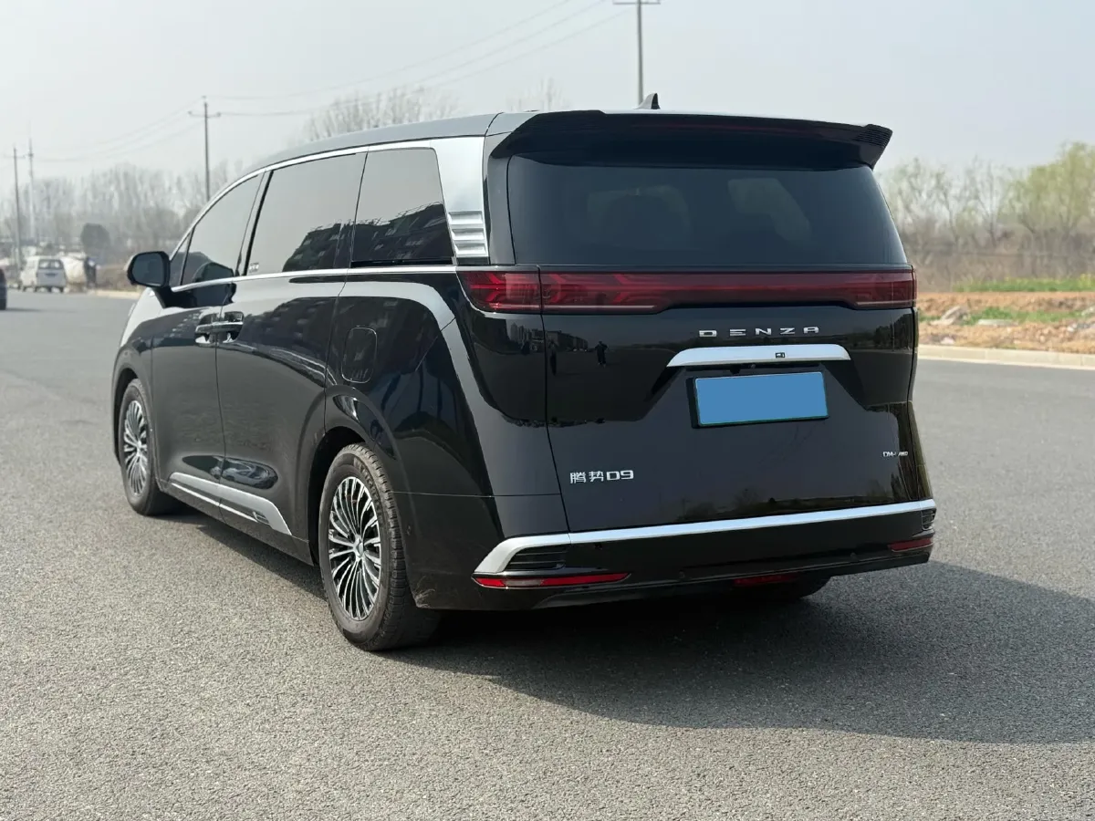 2024 Denza D9 1.5T 139HP L4 E-CVT PHEV 40KWH,autocango,china used car exporter,china ev exporter,chinese used car exporter,chinese used ev exporter