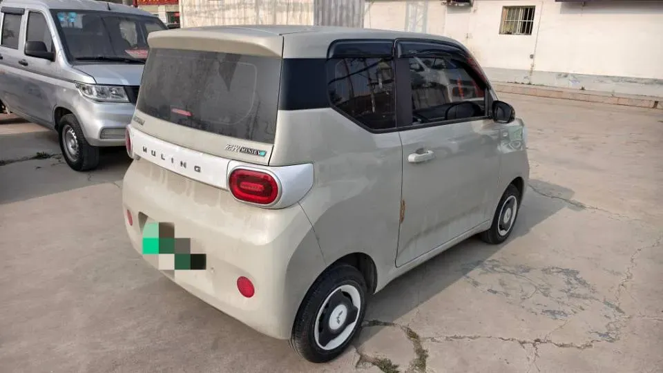 2024 WuLing HongGuang MINI EV BEV 17.3KWH,autocango,china used car exporter,china ev exporter,chinese used car exporter,chinese used ev exporter