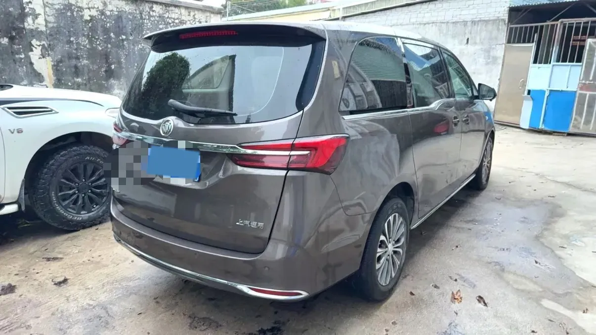 2023 Buick GL8 2.0T 237HP L4 9AT,autocango,china used car exporter,china ev exporter,chinese used car exporter,chinese used ev exporter