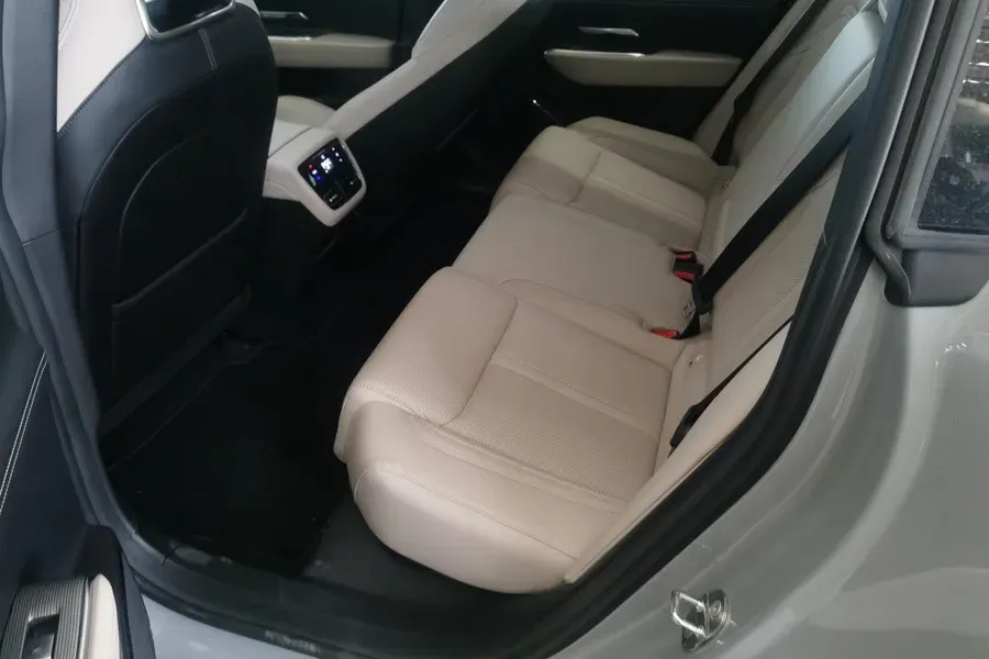 2024 Mazda EZ-6 BEV 56.1KWH,autocango,china used car exporter,china ev exporter,chinese used car exporter,chinese used ev exporter