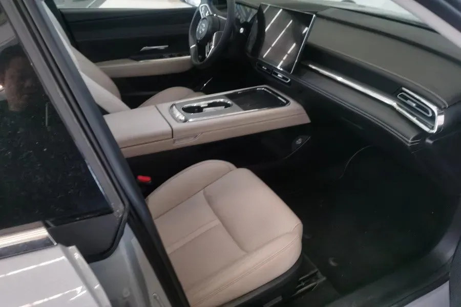 2024 Mazda EZ-6 BEV 56.1KWH,autocango,china used car exporter,china ev exporter,chinese used car exporter,chinese used ev exporter