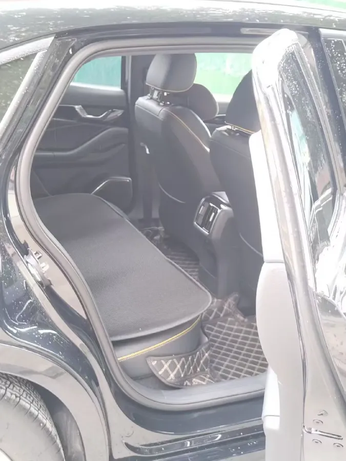 2022 Bestune B70S 1.5T 169HP L4 7DCT,autocango,china used car exporter,china ev exporter,chinese used car exporter,chinese used ev exporter