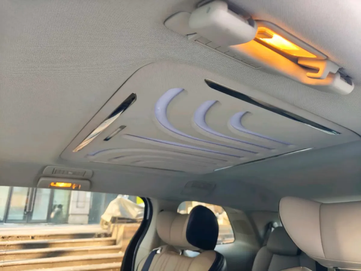 2021 Buick GL8 2.0T 237HP L4 9AT,autocango,china used car exporter,china ev exporter,chinese used car exporter,chinese used ev exporter